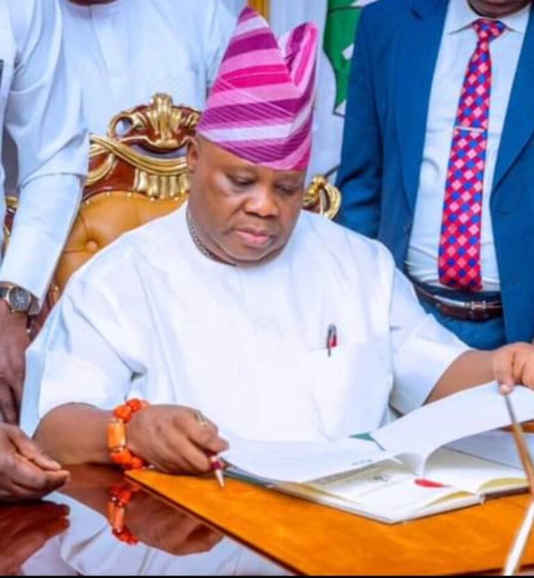 Governor Adeleke Deepens Grassroot Development, Presents Multi-Million Naira Cheques to Community Associations