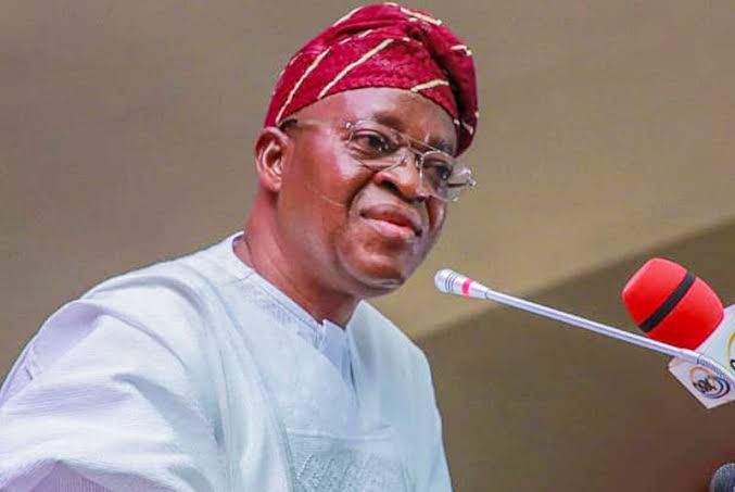 What happened to the N11.9bn refund received by the Oyetola administration from FG?