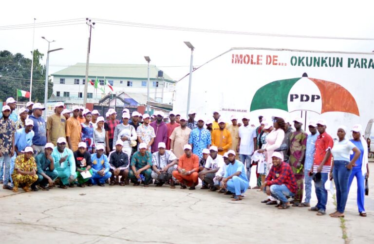 Osun: Adekunle Ibraheem Foundation Empowers Youths