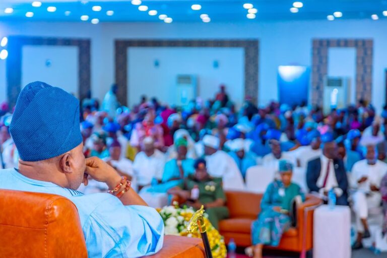 Governor Adeleke Hosts Osun Indigenes in Abuja, Presents Multi-Million Naira Cooperative Cheques to Associations